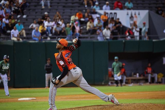 Toros Vs Estrellas