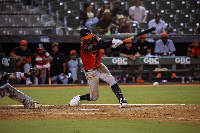 Toros Vs Estrellas: Gilberto Celestino