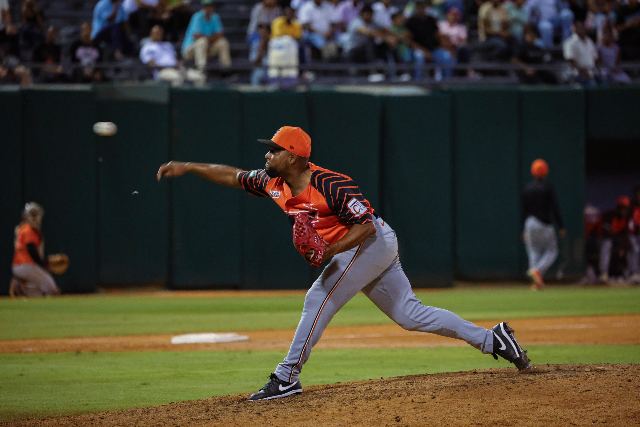 Toros Vs Estrellas