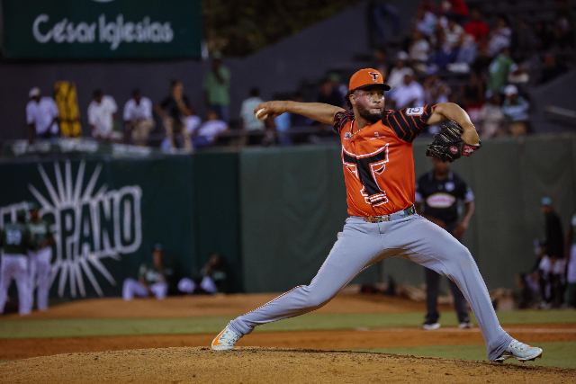 Toros Vs Estrellas