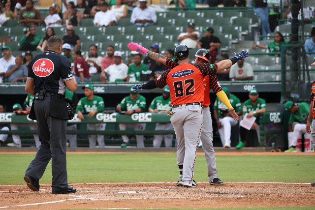 Toros Vs Estrellas