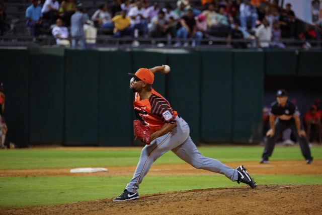 Toros Vs Estrellas