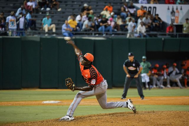 Toros Vs Estrellas