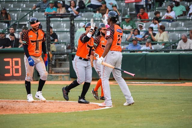 Toros Vs Estrellas: Gilberto Celestino