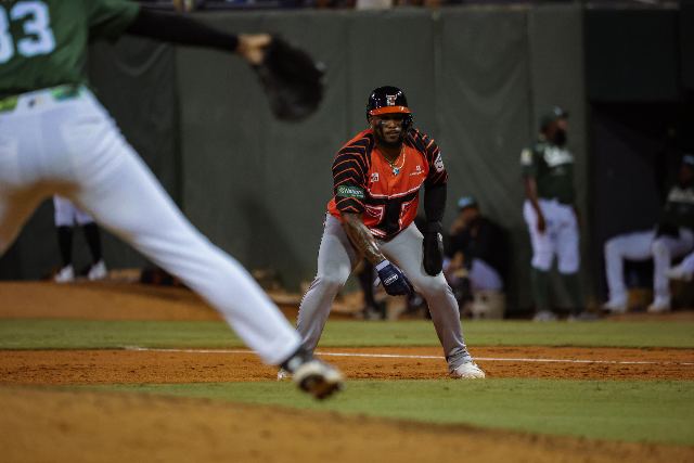 Toros Vs Estrellas