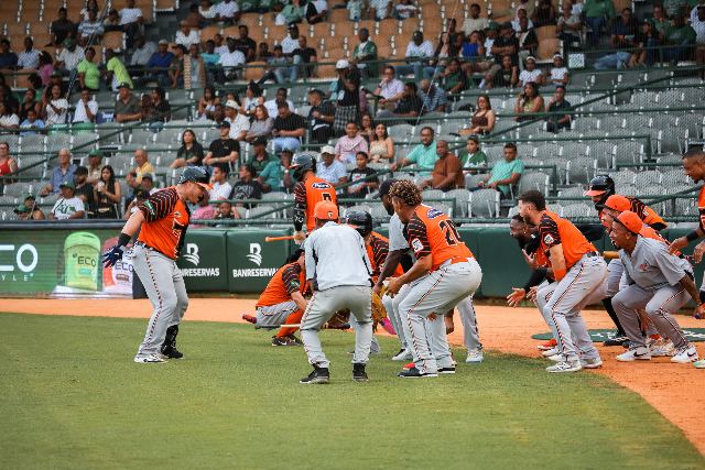 Toros Vs Estrellas