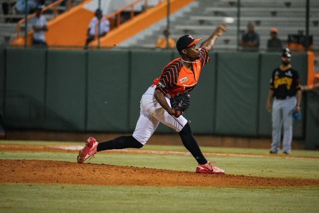 Águilas Vs Toros