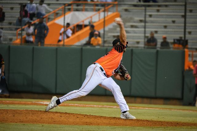 Águilas Vs Toros