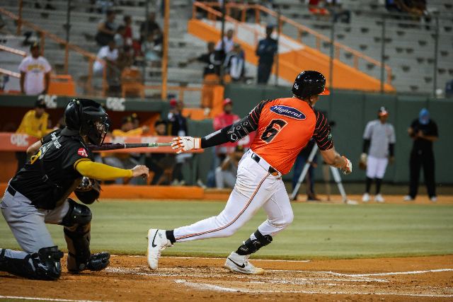 Águilas Vs Toros