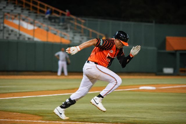 Águilas Vs Toros: Yairo Muñoz