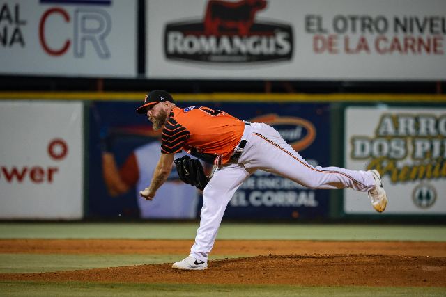 Águilas Vs Toros