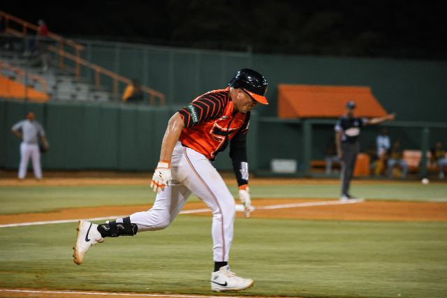 Águilas Vs Toros: Yairo Muñoz