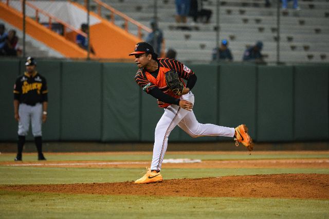 Águilas Vs Toros