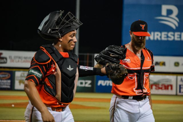 Águilas Vs Toros