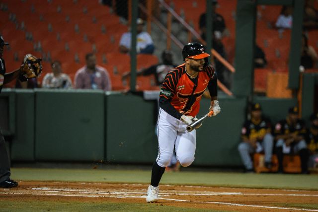 Águilas Vs Toros: Gilberto Celestino